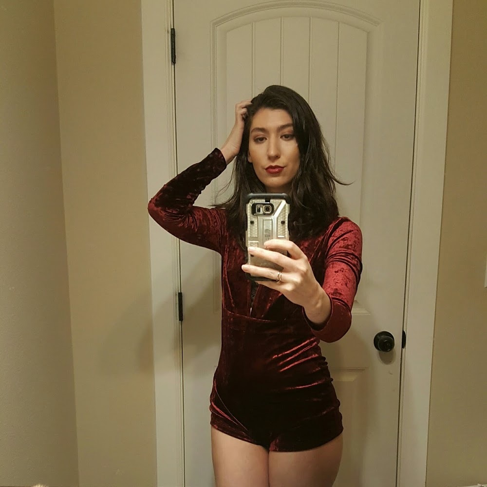 Meet your Posher, Lena